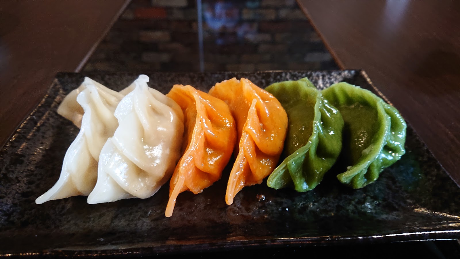 三色餃子